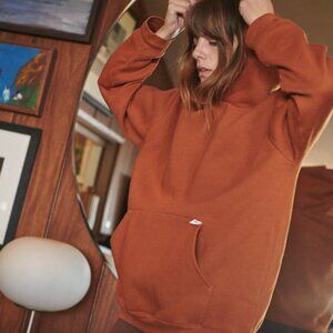 Apartment Hoodie Sweatshirt Glazed Ginger M